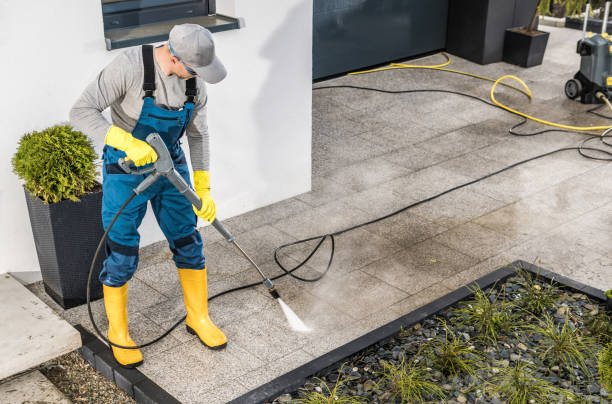 Best Sidewalk Pressure Washing  in Douglass Hills, KY